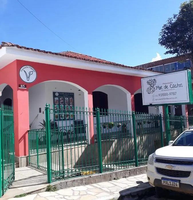 Pousada Flor De Cactos Vegana-1