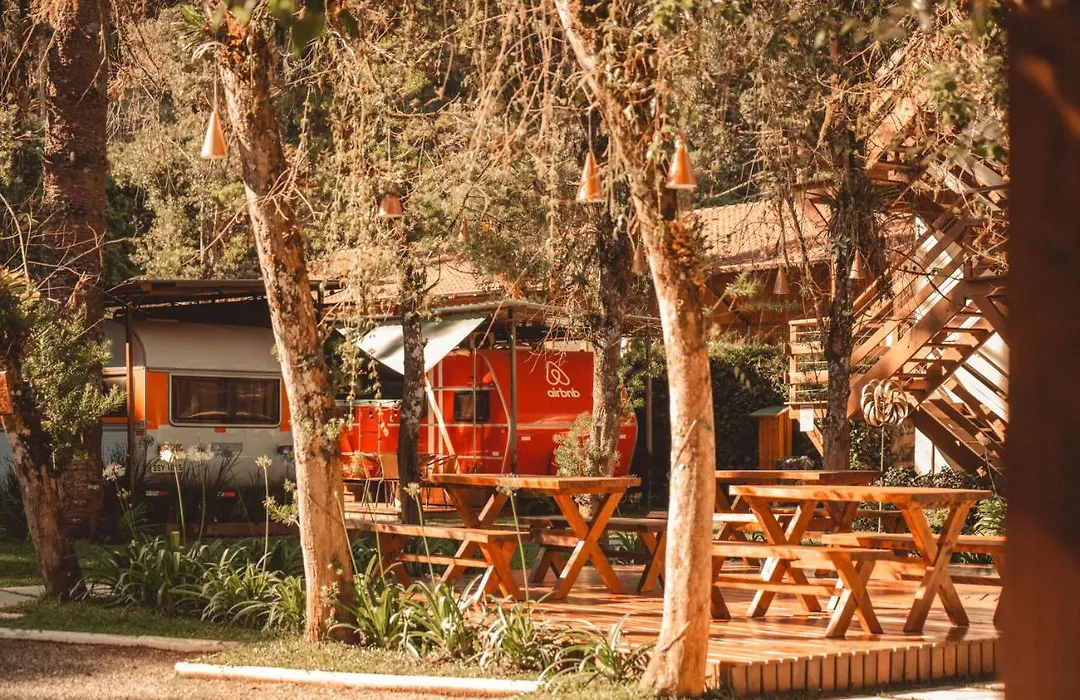 La Brume Trailers-1