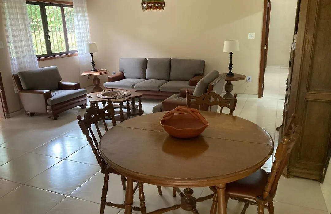Aconchegante casa nas montanhas de Serra Negra-1