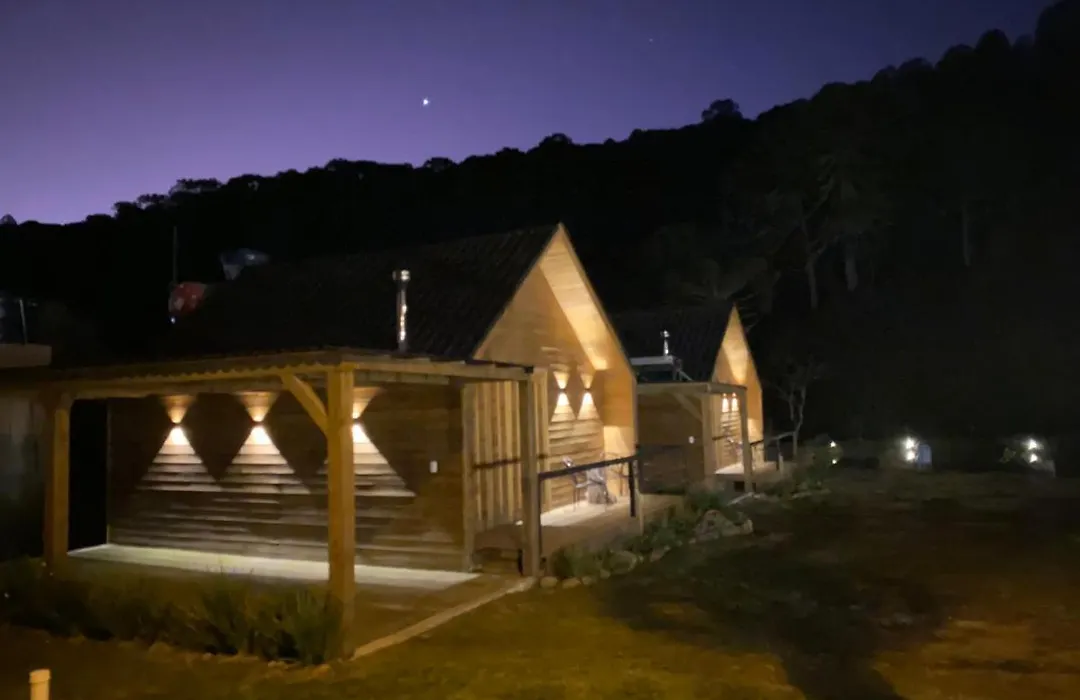 Cabana I com Banheira Hidro e Lareira - Chalet Mont Blanc - Urubici-1