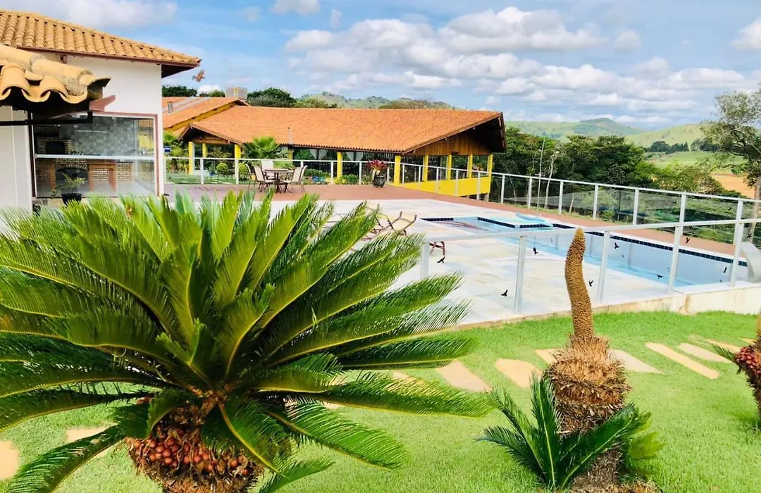 Pousada Pe Da Serra-1
