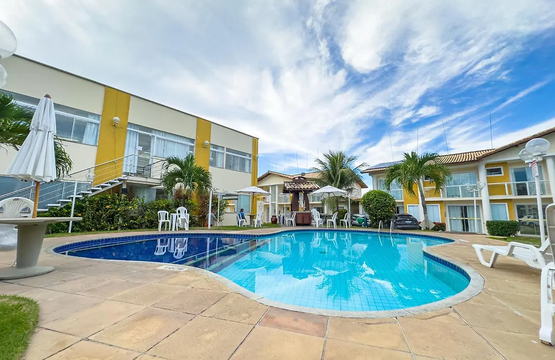 FLAT em residencial! Praia de taperapuan!-1
