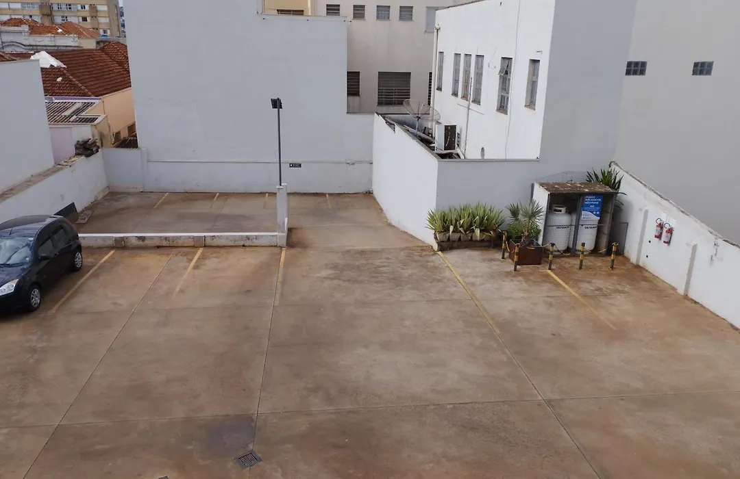 Vip Hotel-1
