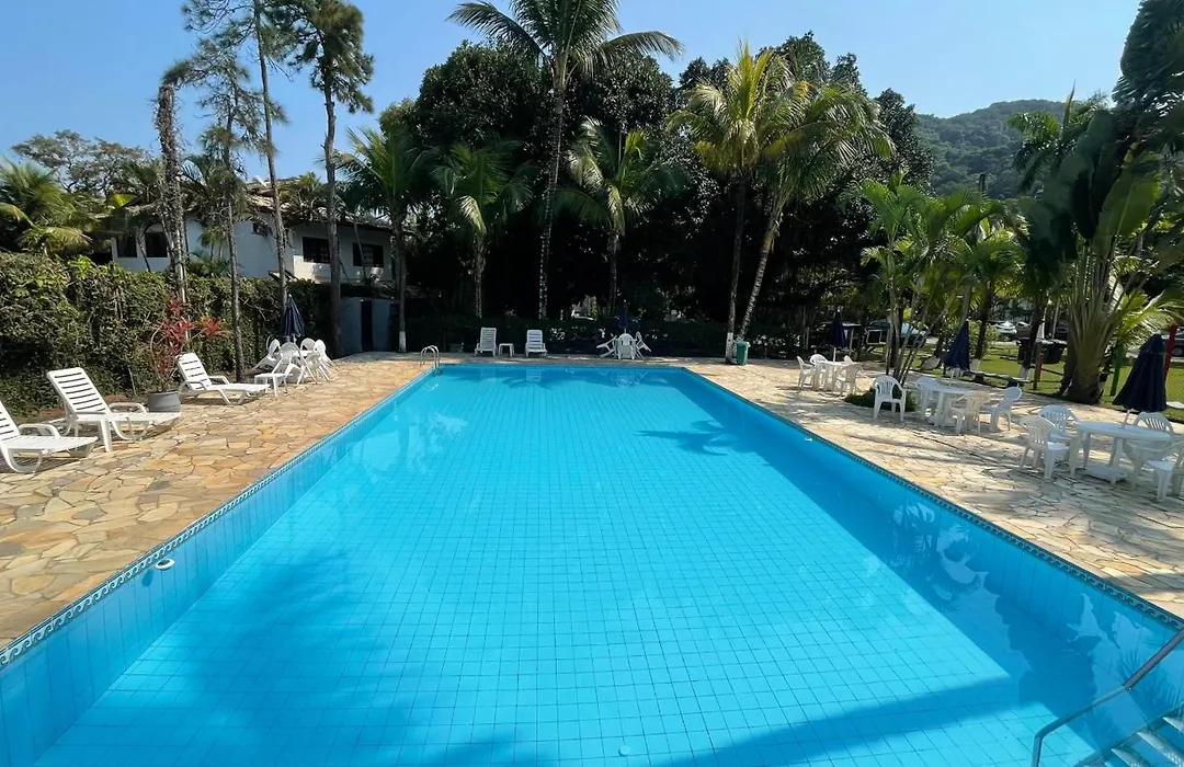Condominio Frente Praia Boissucanga-1