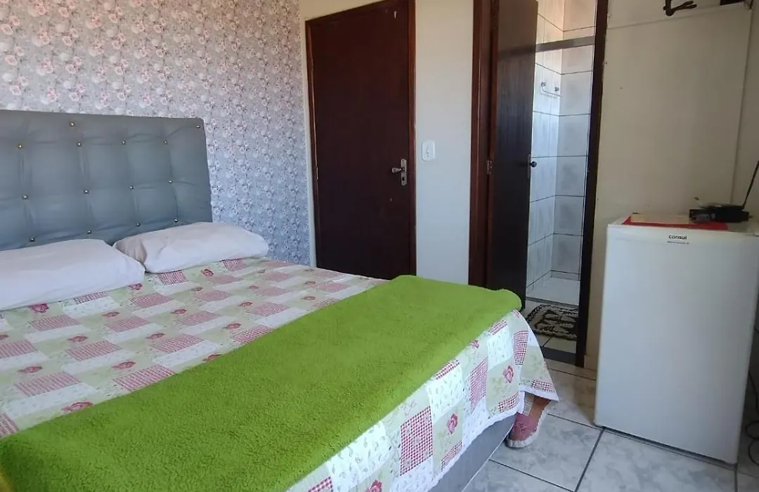 Pousada Casa Da Cintia-1