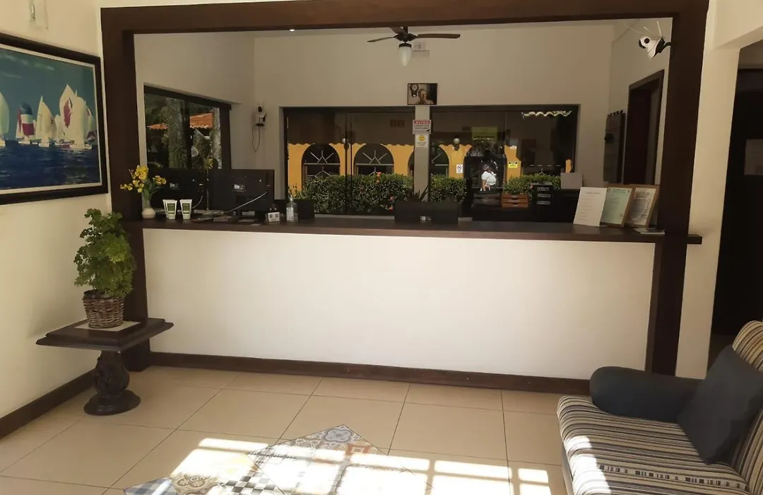 Pousada Casa Amarela-1