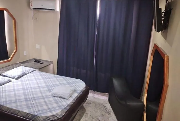 Motel Absoluto-1