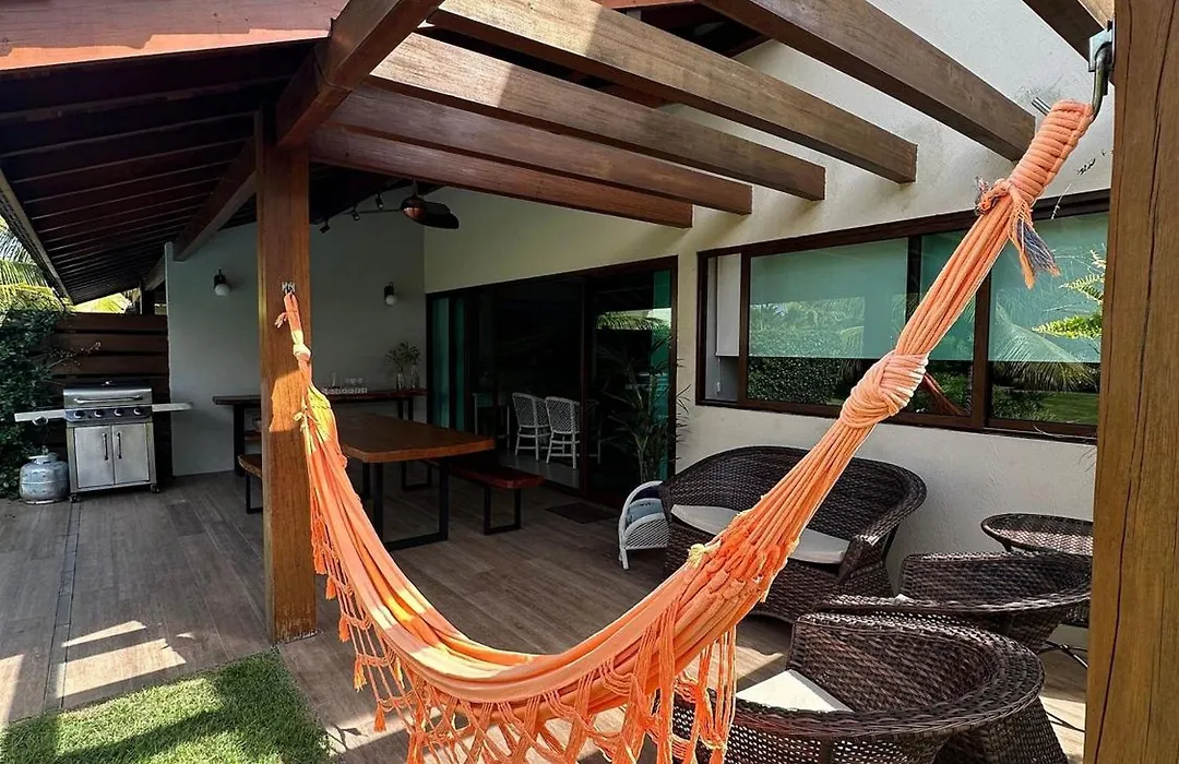Bangalo Premium Carneiros com Piscina Privativa, Secretária e Enxoval, ao lado Igrejinha-1