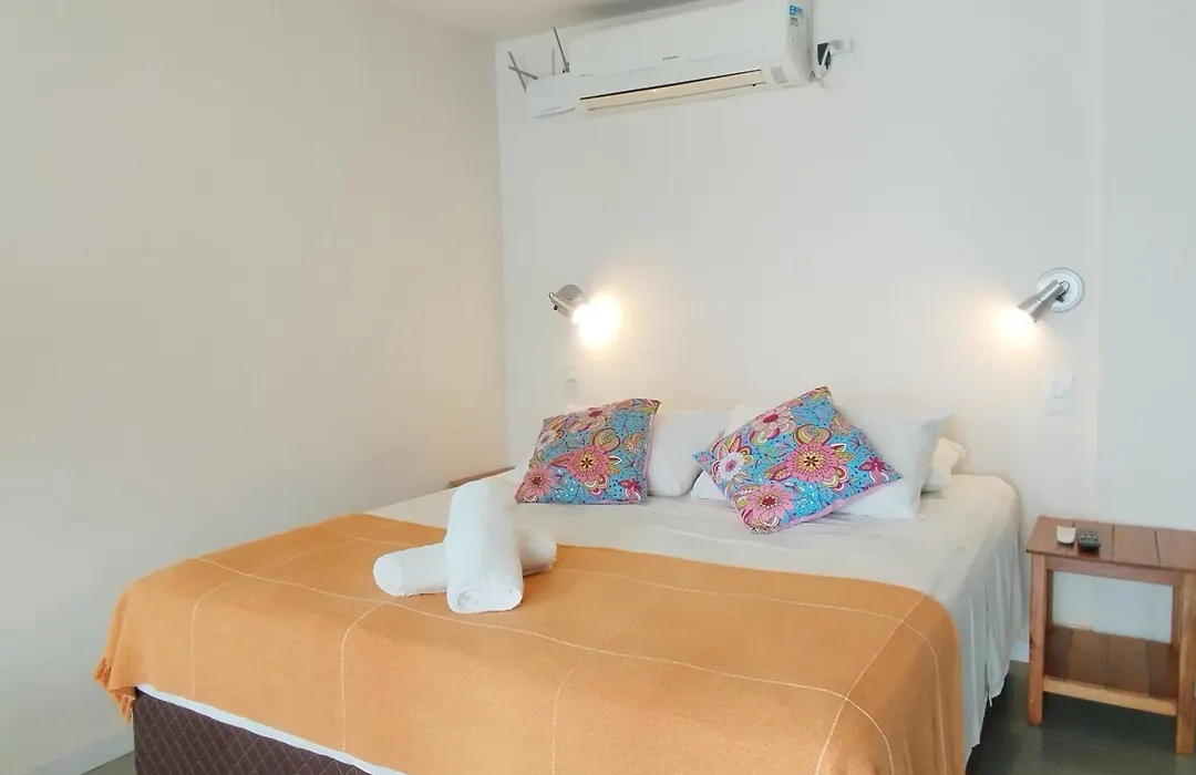 Residencial Vila Do Sol, Apartamentos Com Pe Na Areia-1