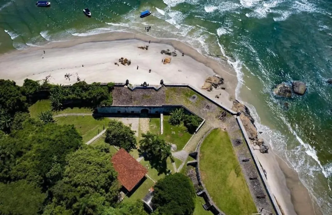 Pousada Pe Na Areia - Ilha Do Mel-1