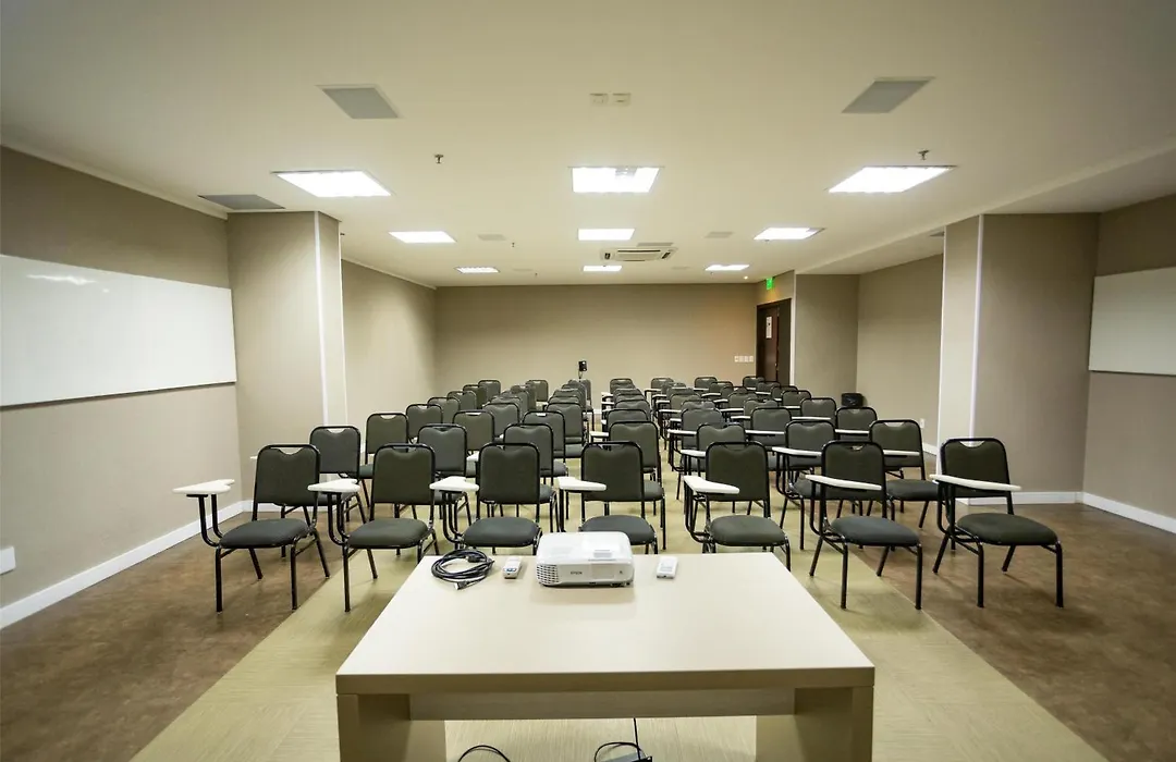 Hilton Garden Inn Maceio-1