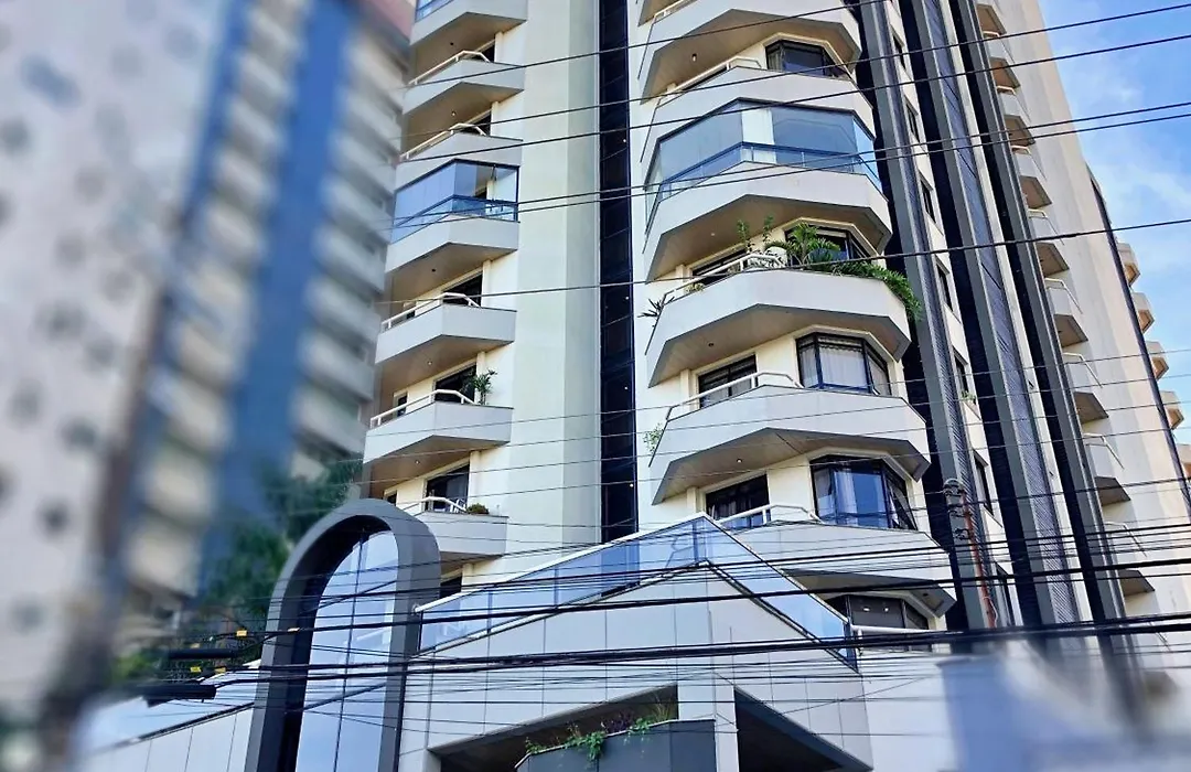 Central Park Flat Residence - Home Time-1