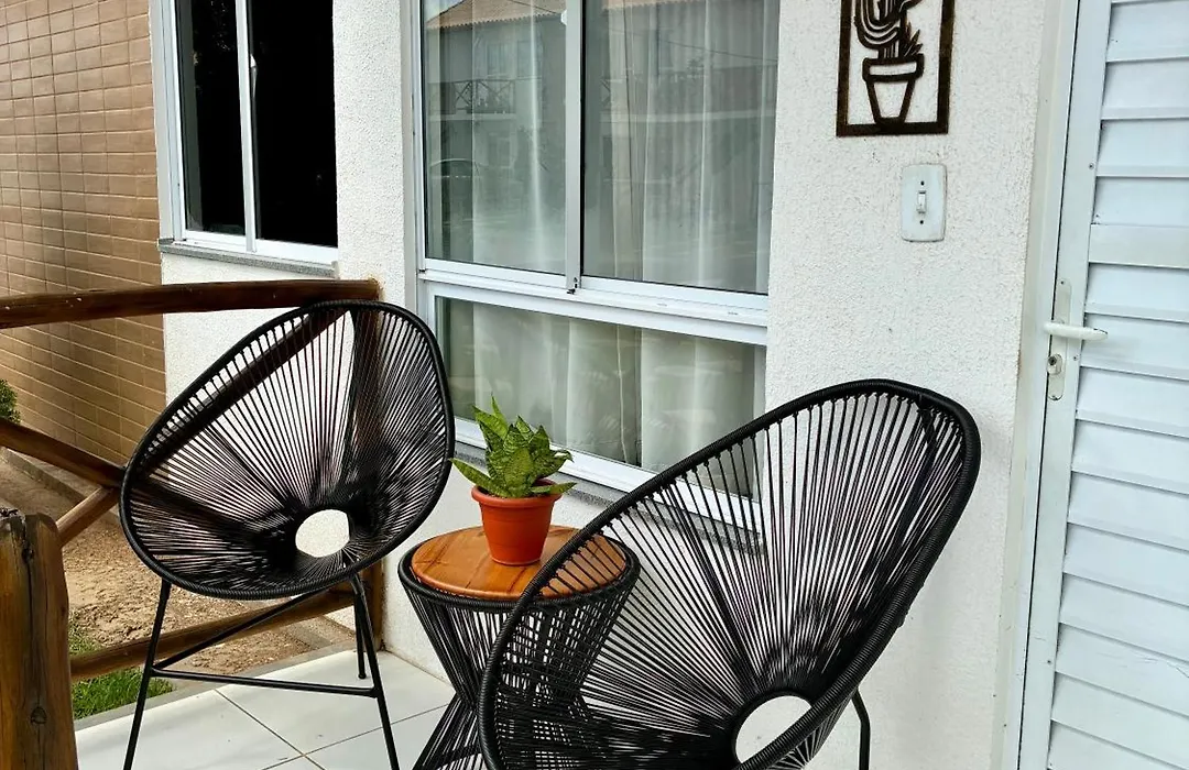 Apartamento Beira Rio no Condomínio Brisas do Lago-1