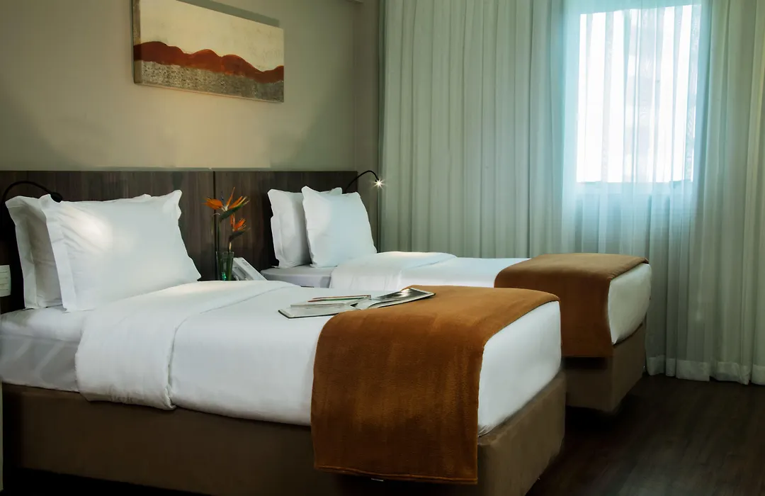 Bh Raja Hotel-1