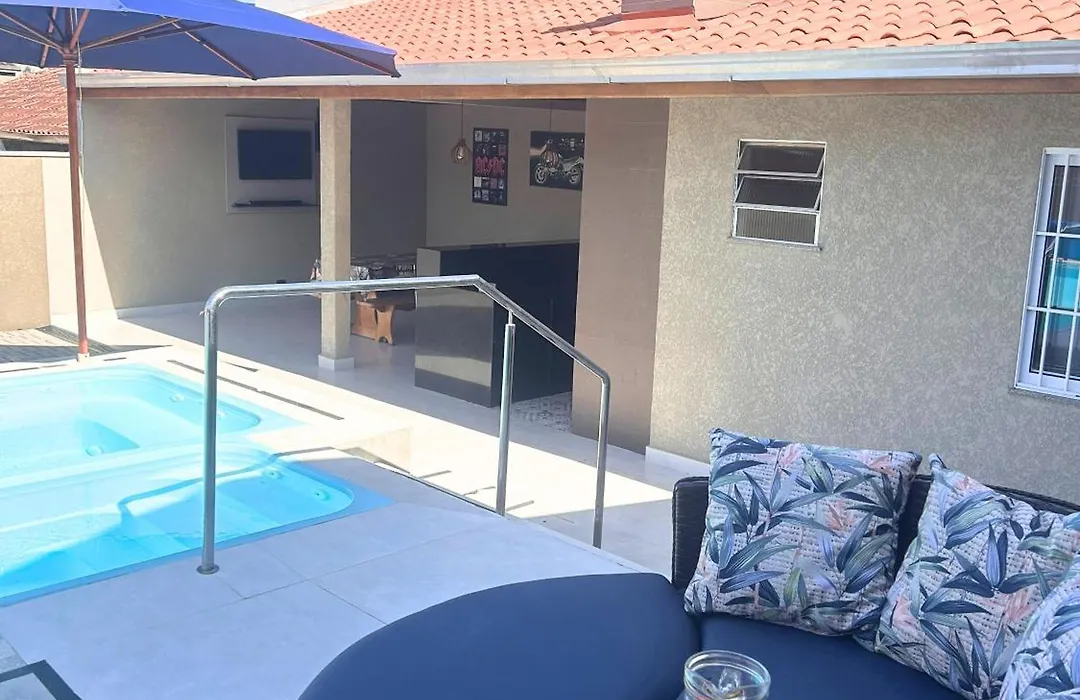 Casa Aconchego I - Piscina aquecida com hidromassagem - 300m da praia-1