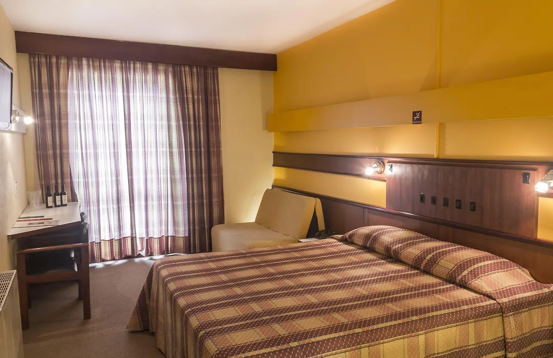 Hotel Vinocap-1