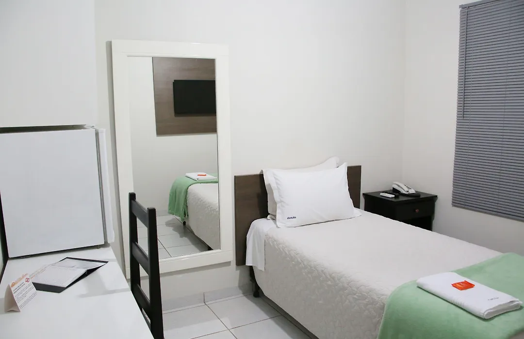 Hotel Dutra-1