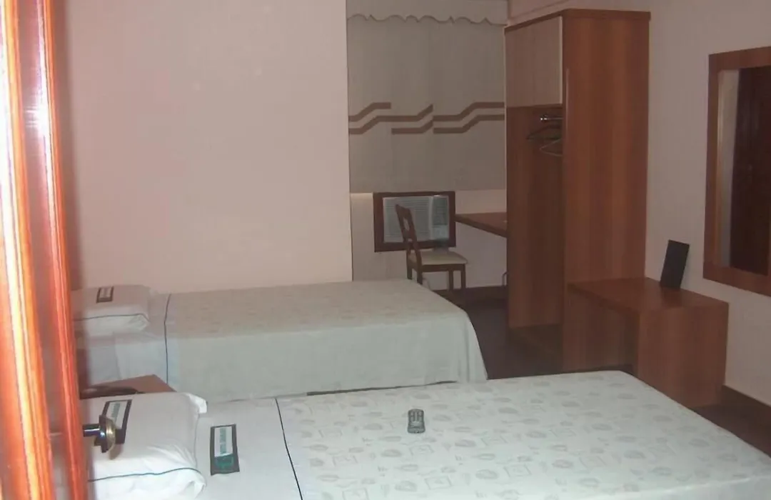 Hotel Gramado De Campos-1