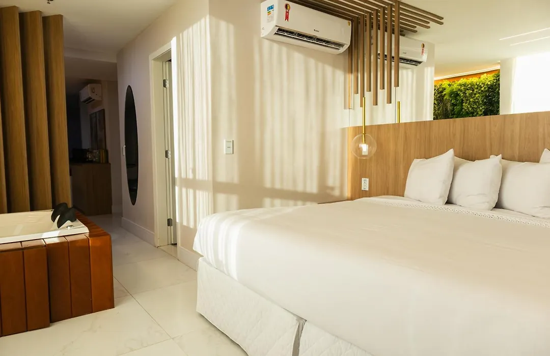 Ramada Hotel & Suites Campos Pelinca-1