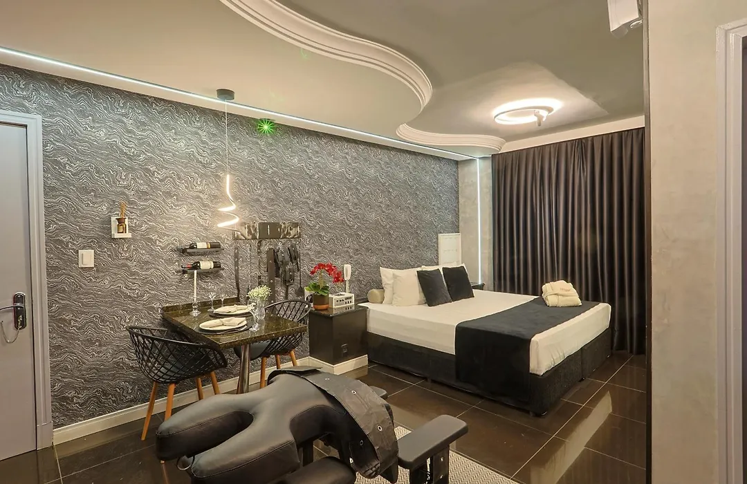 Hotel E Motel Paradiso - Passo Fundo-Rs (Adults Only)-1