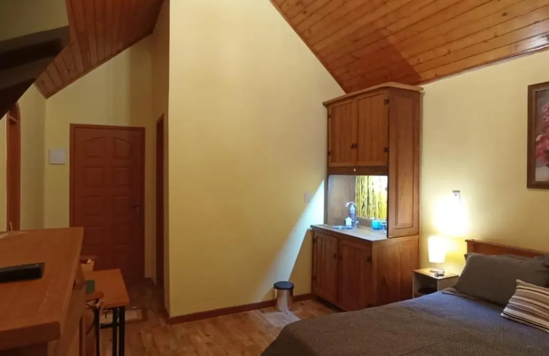 Sitio Recanto da Paz Chalés - casa e chalé para temporada-1