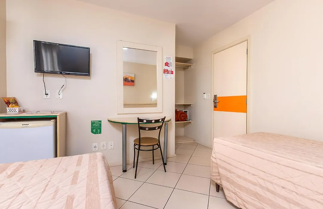 Hotel Express Canoas-1