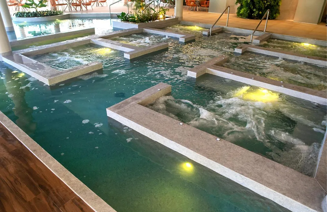 Recanto Cataratas - Thermas, Resort E Convention-1