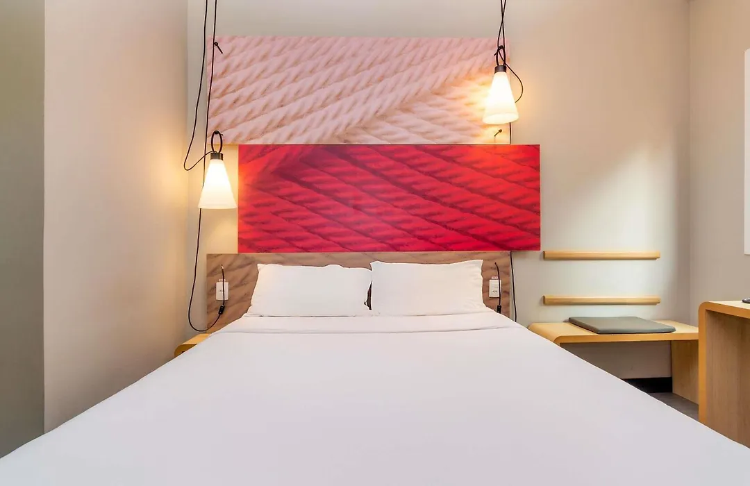 Ibis Campo Grande-1