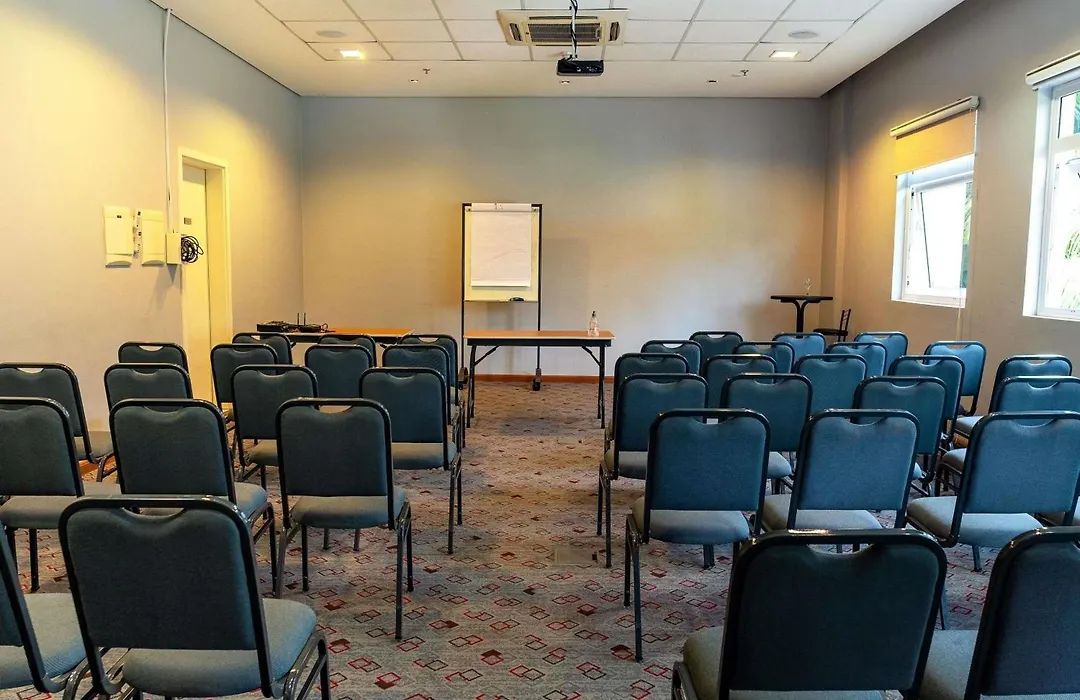 Ibis Novo Hamburgo-1