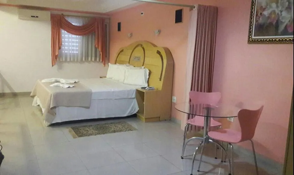 Hotel Lopes-1