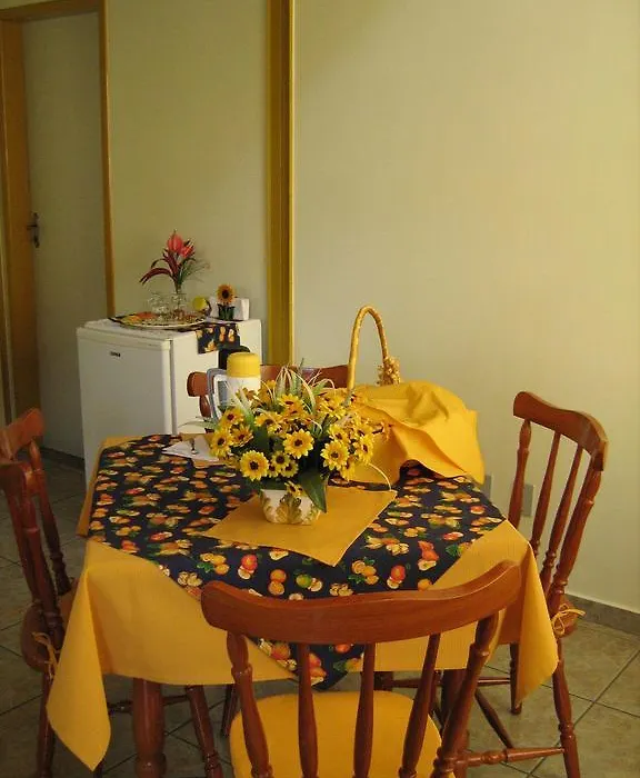 Pousada Chales Valenca-1