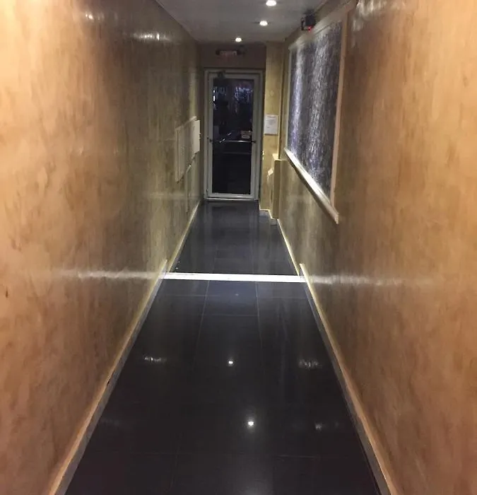Belo Motel (Adults Only)-1