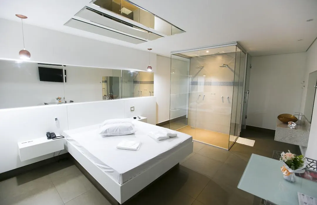 Hauss Excellence Motel-1