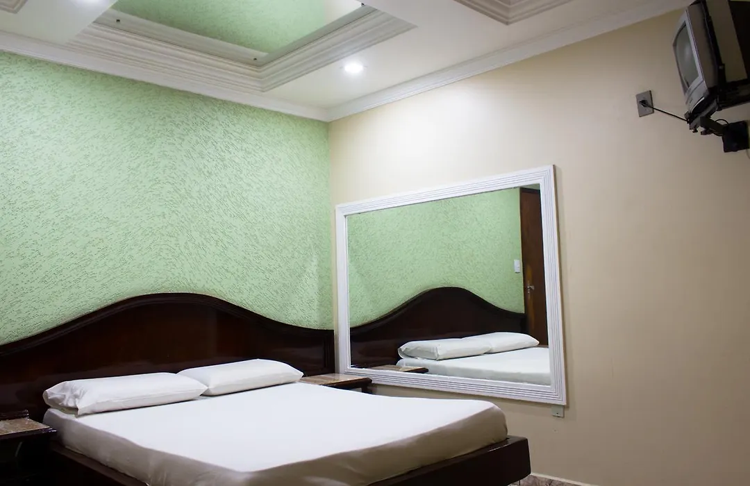 Hotel Valadares-1