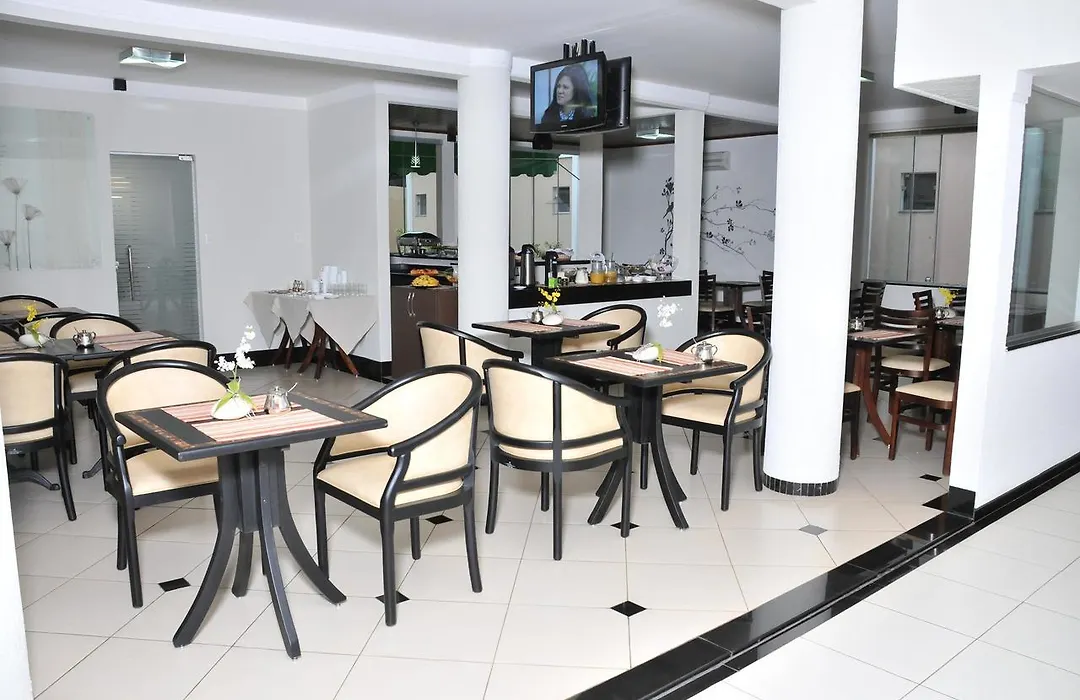 Garden Hotel-1