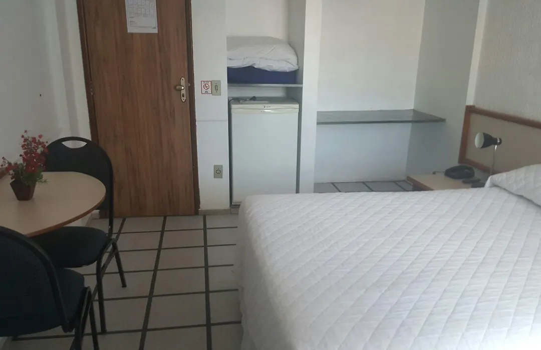Hotel Job-1