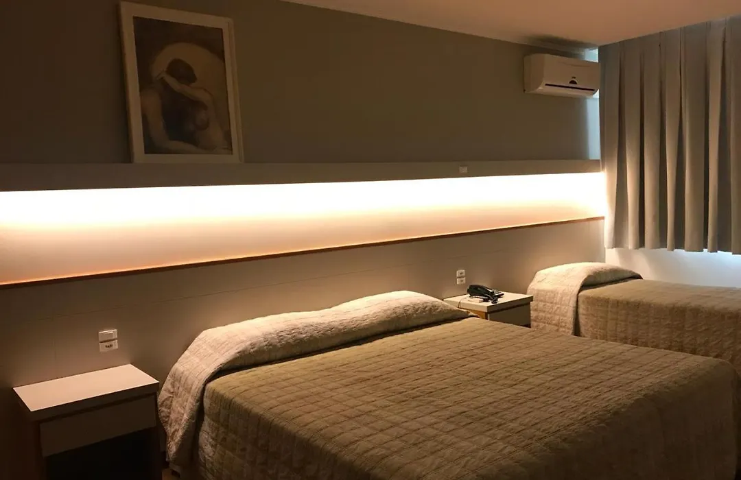 Alphaville Hotel-1