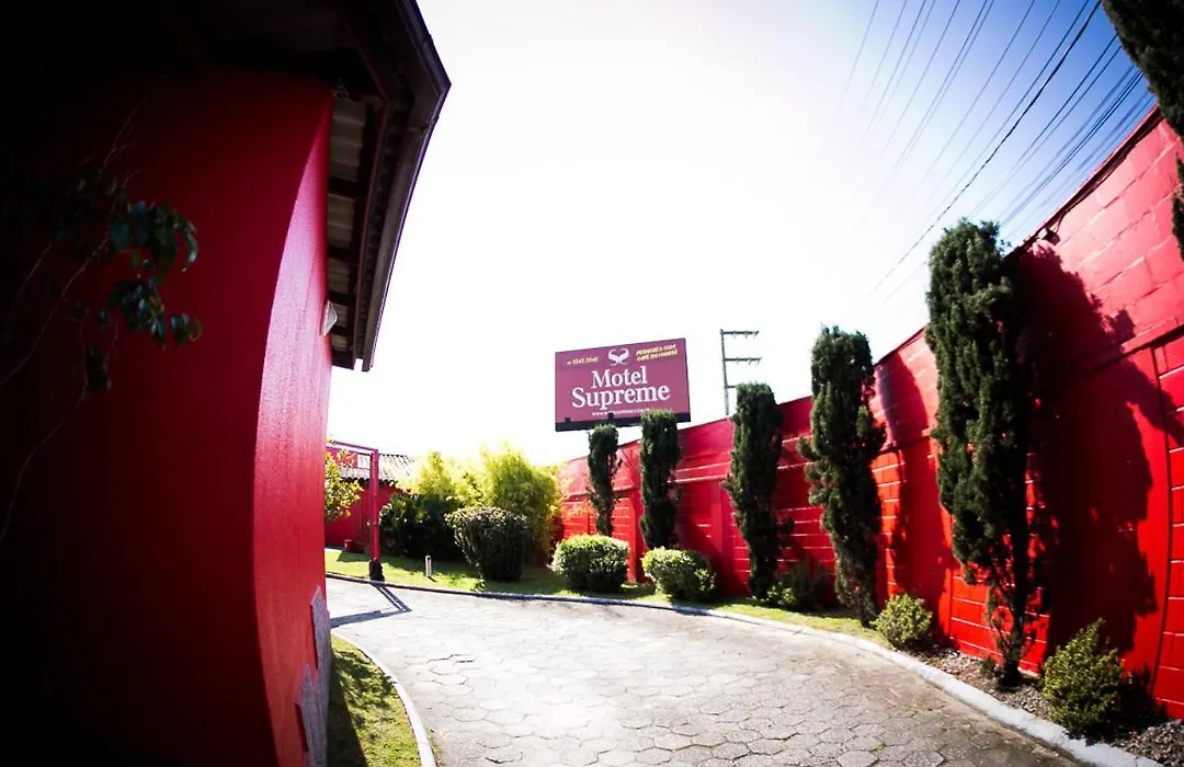 Motel Supreme-1