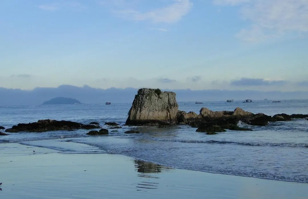 Pousada Praia De Armacao-1