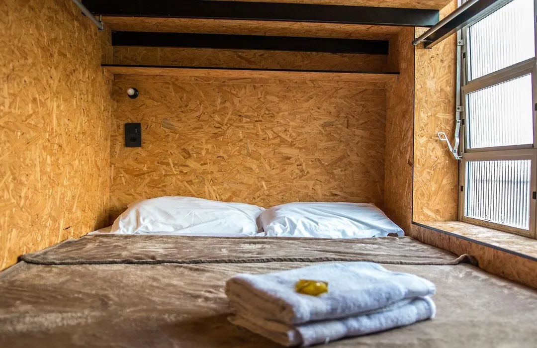 Eco Box Hostel-1