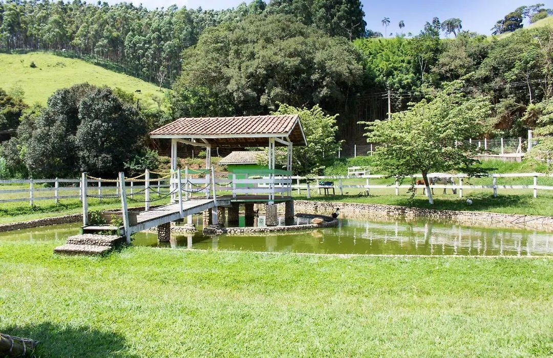 Pousada Casa Verde Bau-1