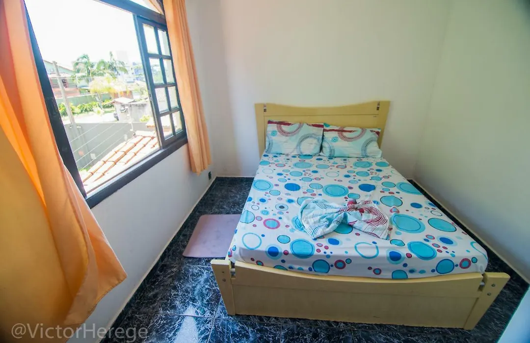 Kionda Surf Hostel-1