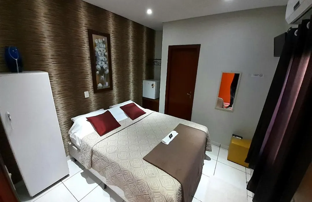 Cristal Inn-1