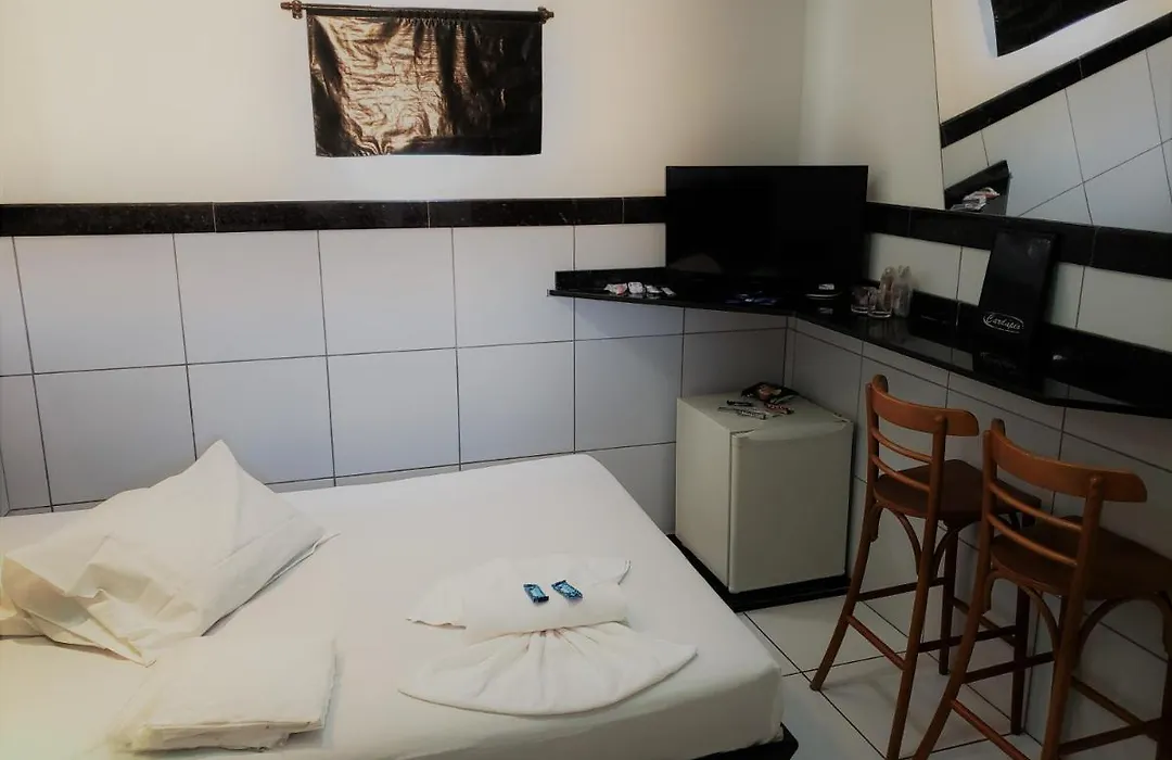Apice Motel Oeste-1
