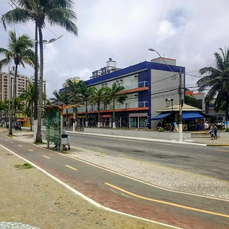 Vila Mirim-Pé na areia-3