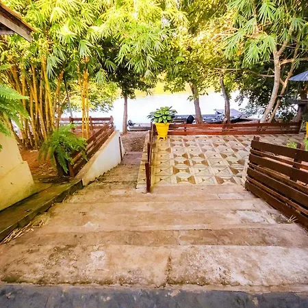 Pesqueiro - rancho com lazer completo em Coxim MS-3