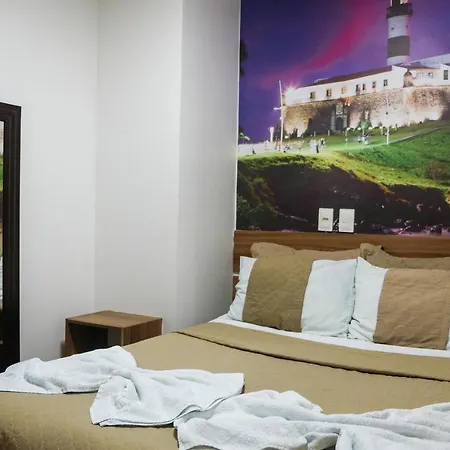 Farol Da Barra Suites E Hostel-3