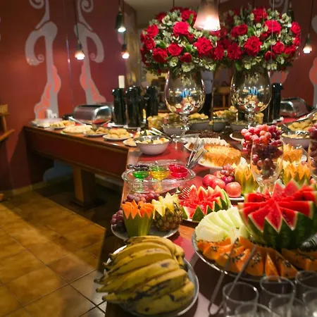 Serranos Park Hotel-2