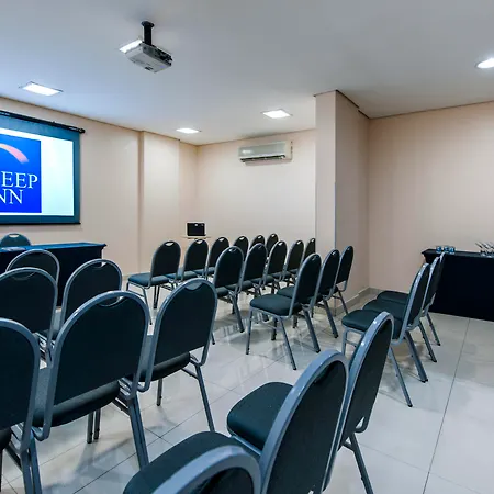 Sleep Inn Manaus-3