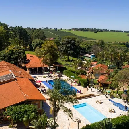 Hotel Fazenda Vale Das Grutas-2